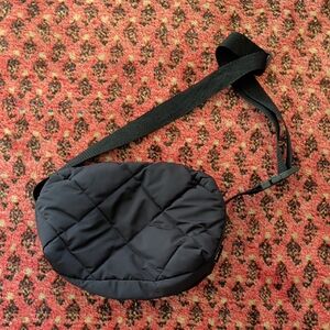 Frand & Oak Black Quilted Crossbody Bag
